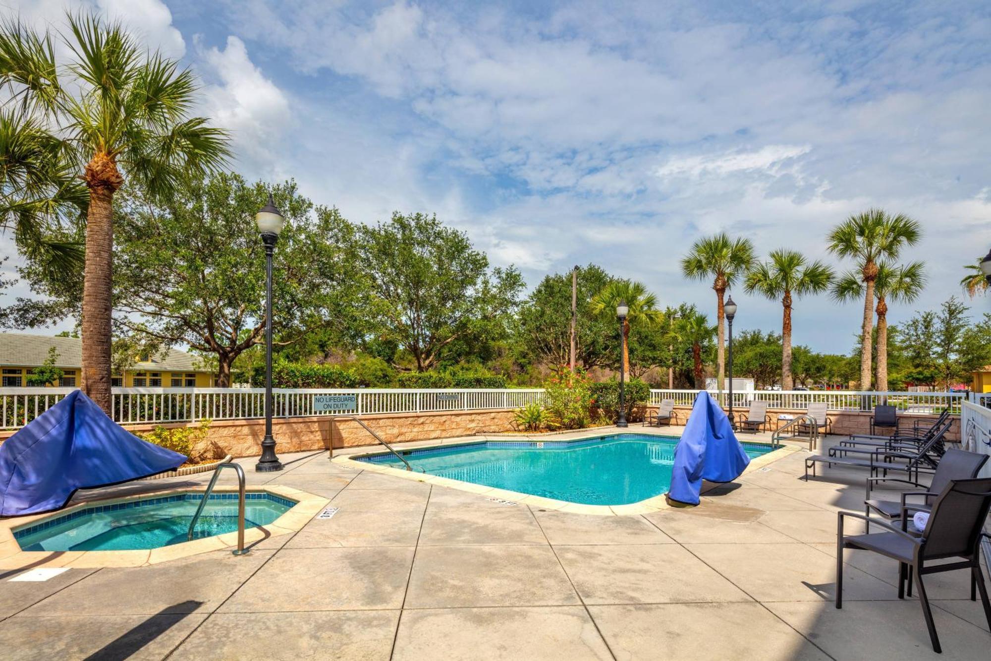 Fairfield By Marriott At Lakewood Ranch - Sarasota The Meadows Exterior foto